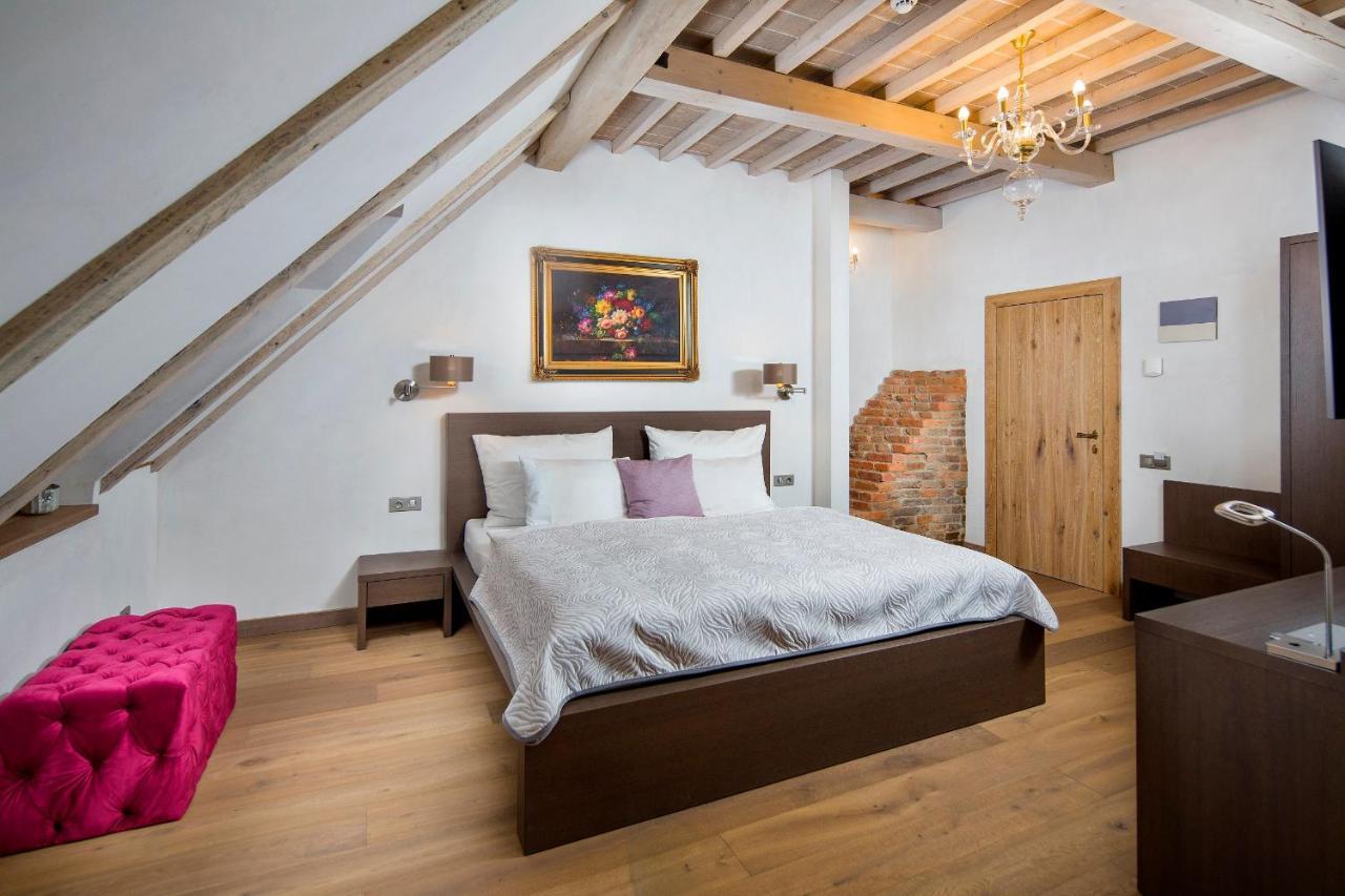 Kaštieľ Kubínyi - Adult Friendly Hotel Dolny Kubin